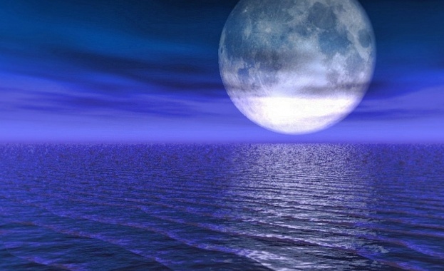 Наблюдаваме Синя Луна тази вечер