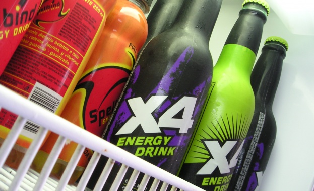 Англия забранява продажбата на енергийни напитки на деца под 16 години