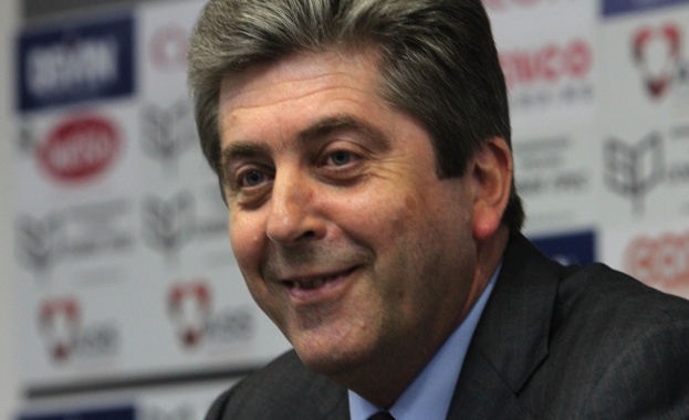 Първанов: Ръководството на БСП не владее групата