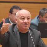 Георги Гергов: Главата на БСП не е на гилотината
