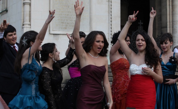 Данъчни хайки по баловете