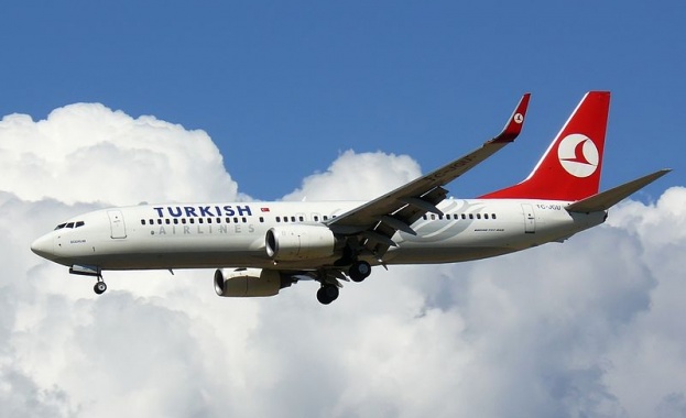 Турските авиолинии съобщиха, че подновяват полетите до България. Седмично ще