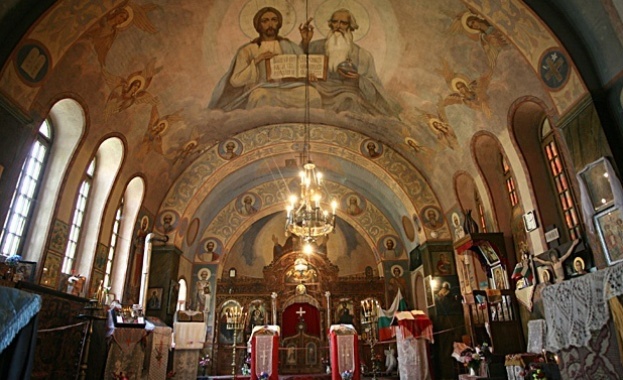 Св. ап. Иаков Алфеев. Преп. Андроник и Атанасия.