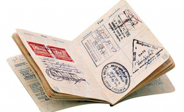 САЩ отказват визи на управляващи от Венецуела 