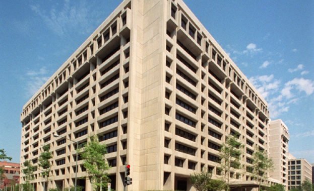 МВФ: Британците губят 1% икономически ръст през 2017 г. заради „Брекзит”