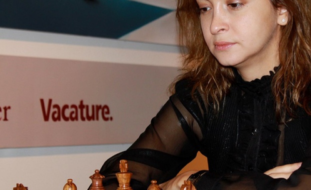 Антоанета Стефанова с първа победа във ФИДЕ Гран При за жени, сезон 2013-2014 г.,