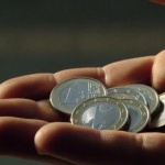 413 лв. ще е линията на бедност в България през 2022 г. 