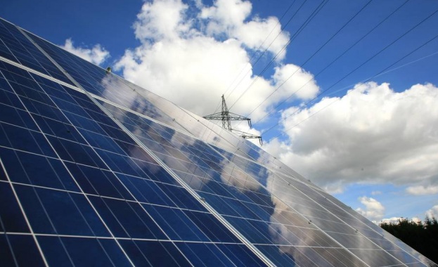 Държавата събира 160 млн. от таксата за ВЕИ централите