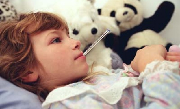 Расте броят на децата приети в болници с коронавирус Педиатърът