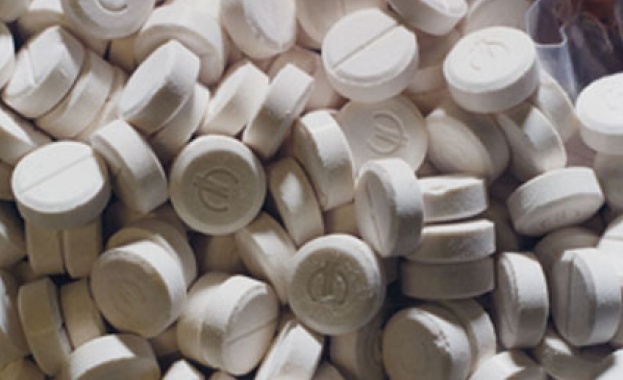 Канал за производство на екстази разбиха в Холандия