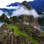 Арестуваха туристи, снимали се голи на Мачу Пикчу