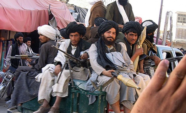 Талибаните връщат екзекуциите и рязането на ръце