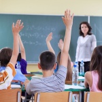 Упадъкът на българското училище