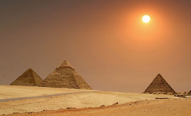 За египетските пирамиди е ползван метал от Черноморския район