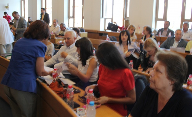 Столичните общински съветници с по-високи заплати догодина 