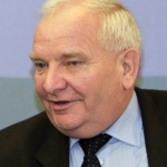 Дол, категоричен: Европа не спира парите за България