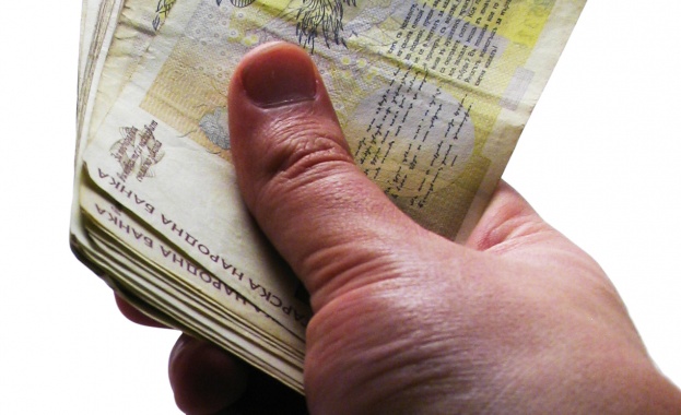 Служител на Гранична полиция е задържан с подкуп от 2000