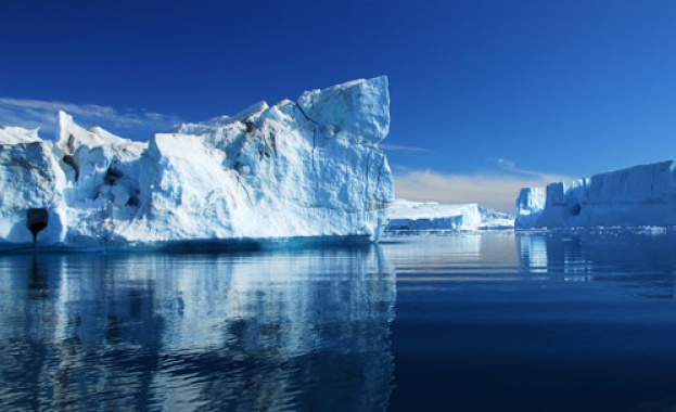 Огън и лед: Откриха езеро от лава на остров в Антарктика 
