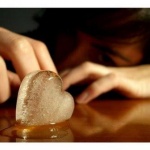 Има поне 4 причини да не започвате връзка с женен мъж 