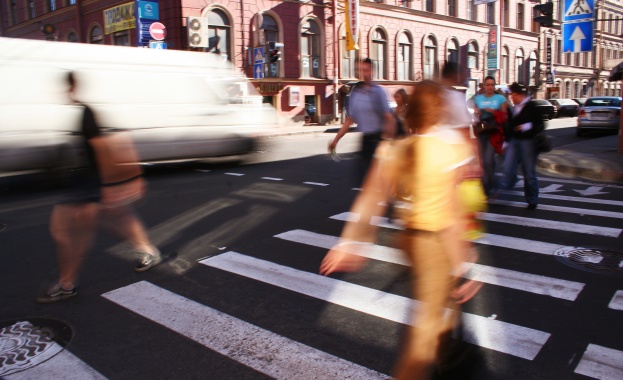Пенсиониран бизнес консултант обиколи Земята без да напуска град Лимерик