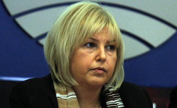 "Десните": Мястото на ДСБ и СДС е при нас