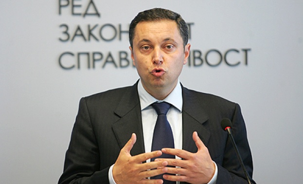 РЗС: Не бийте бъдещето на България