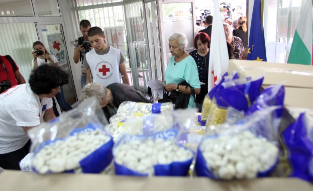 В София започва раздаването на хранителните помощи от ЕС