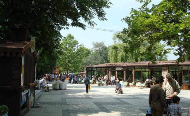 На 30 и 31 юли от 19 00 часа на Лятната