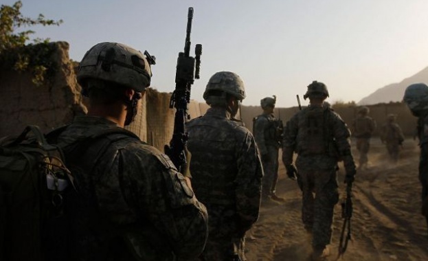 Мъж с униформа на афганистанската армия уби американски военен 