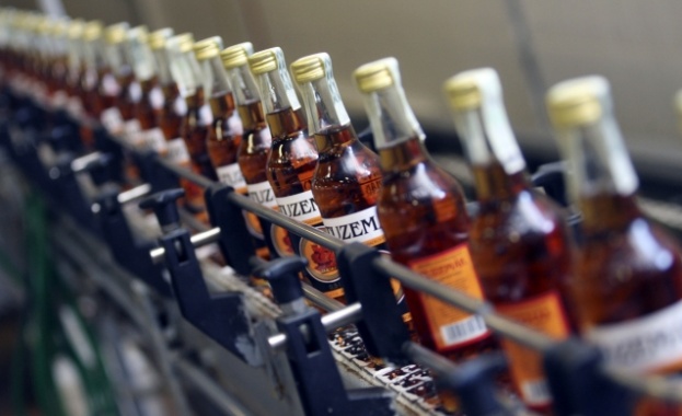 Разреден и фалшив алкохол се продава в заведенията в страната