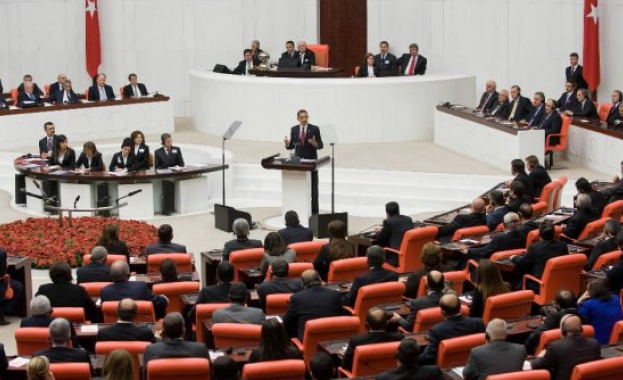 7 точки от конституционната реформа одобри турският парламент