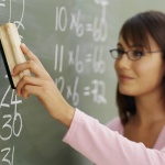 15% увеличение на заплатите на учителите от септември 