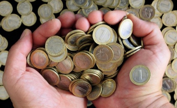 Мъж обра бензиностанция в столичния квартал Дианабад