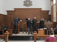 Отложиха делото на ОББ и "Национален хиподрум"