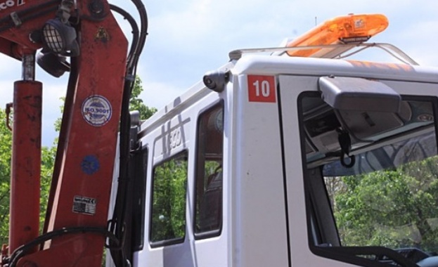 Общински служители глобиха евродепутат с 11 лева