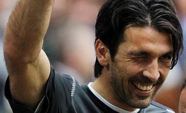 Буфон пропуска мача с Англия?