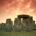 Около 15 000 души се събраха на Стоунхендж за лятното слънцестоене