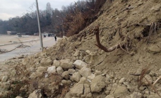 Опасните места по пътищата у нас са около хиляда