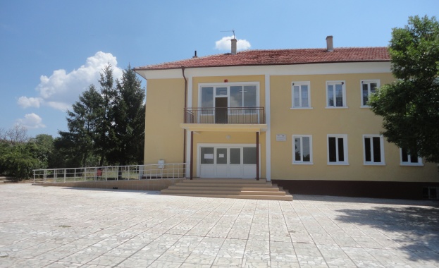 Днес се навършват 165 години читалищно дело в България На