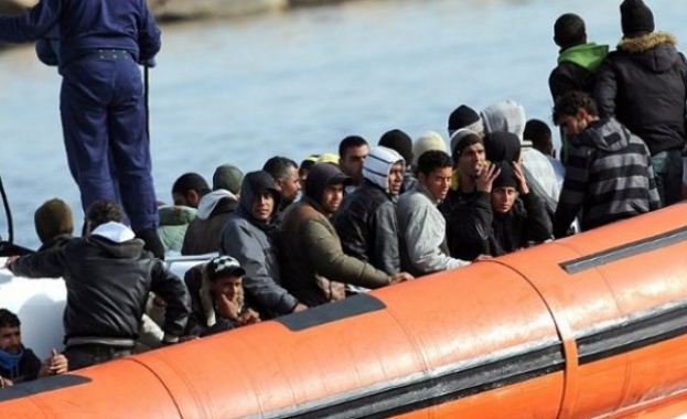 Малко над 60 000 мигранти са пристигнали в Европа от началото на годината