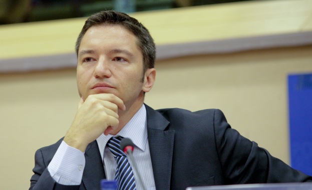 Вигенин: Имаме изключителен интерес мирът в Сирия да се възстанови максимално бързо