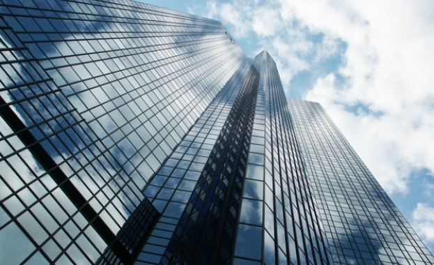 В незаконното сметище между софийските квартали Младост 4 и Горубляне