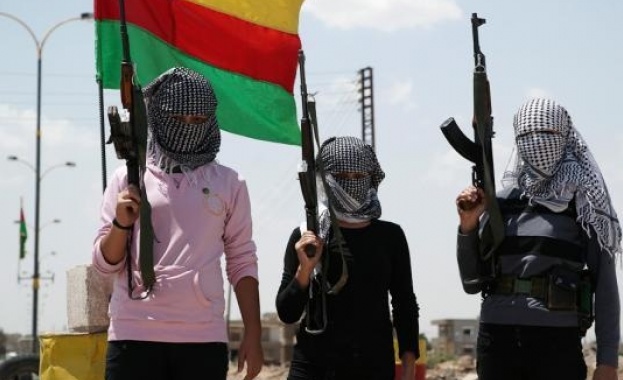 Кюрдите в Сирия с операция за превземане на столицата на „Ислямска държава”