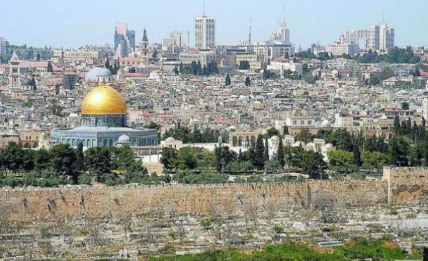 Президентите на Египет и Палестина обсъдиха ситуацията с Йерусалим 
