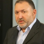 Община Карлово ще подари копие на паметника на ген. Столетов на родния му град