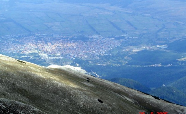 Актуализират договора с "Юлен" за Банско