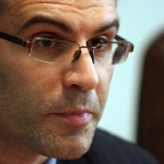 Орбан използва кризата с мигрантите, за да повдига популярността си