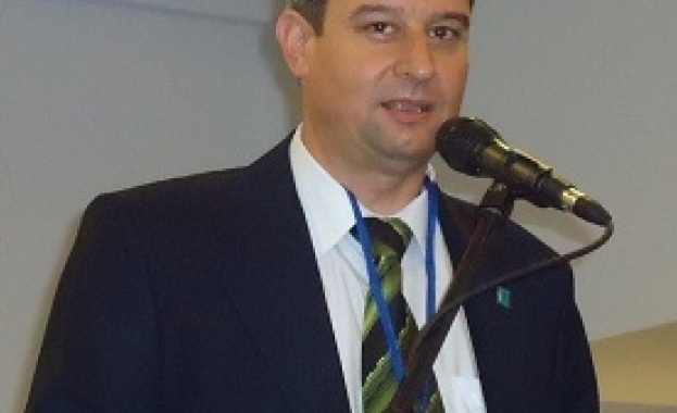 Председателят на синдикат Образование към КТ Подкрепа заяви че все