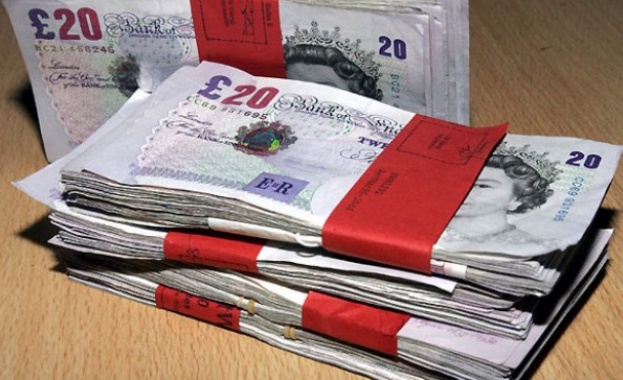 Руски милионери си спретнаха състезание по харчене 