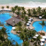 Младо семейство е посетило 69 държави